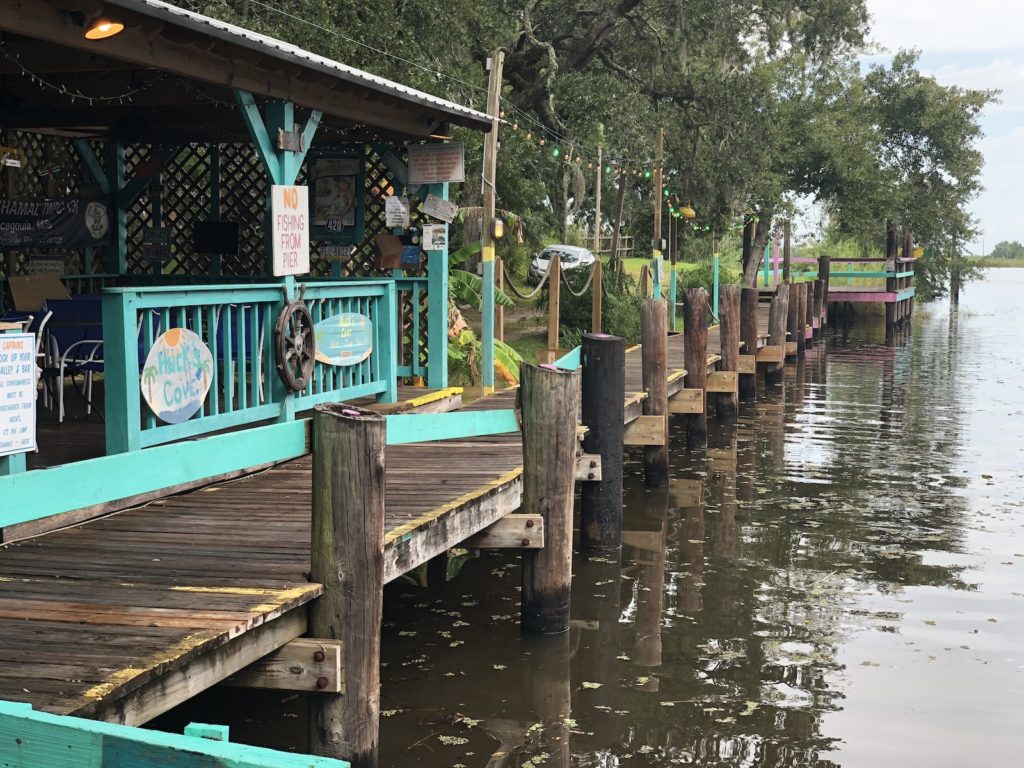 Hucks restaurant best places now