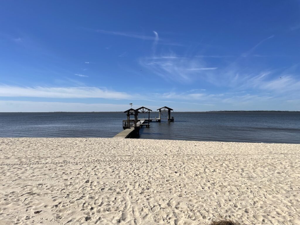 beach on mississippi gulf coast 