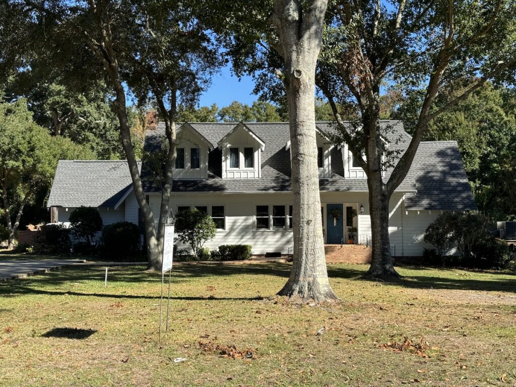 Example of large home in Ocean Springs