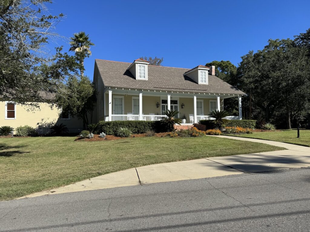 Example of Ocean Springs house