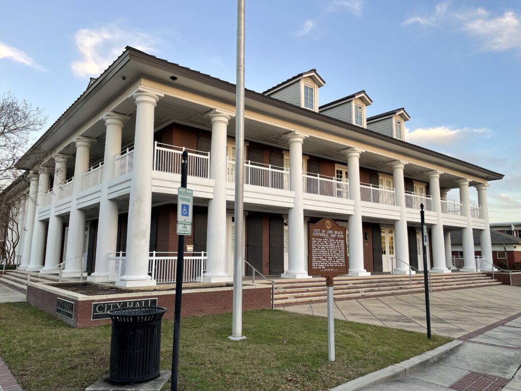 Long Beach City Hall